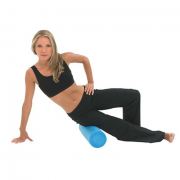 fitness_mad_18_inch_foam_roller_fitness_mad_18_inch_foam_roller_in_use_2000x2000